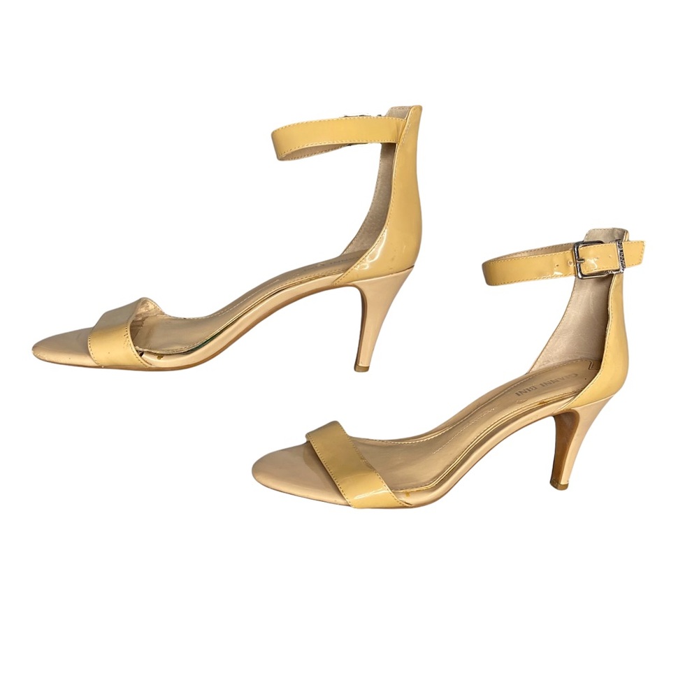 Nude Kitten heel strap sandal